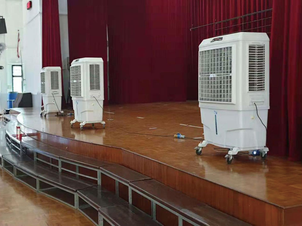 commercial evaporative cooler benefits